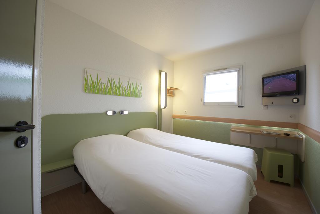 Ibis Budget Pau Lescar Bilik gambar
