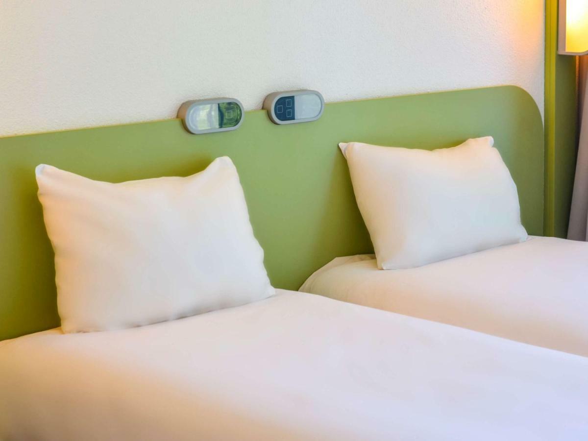 Ibis Budget Pau Lescar Luaran gambar